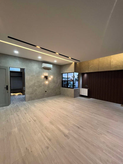 Elegant Modern House