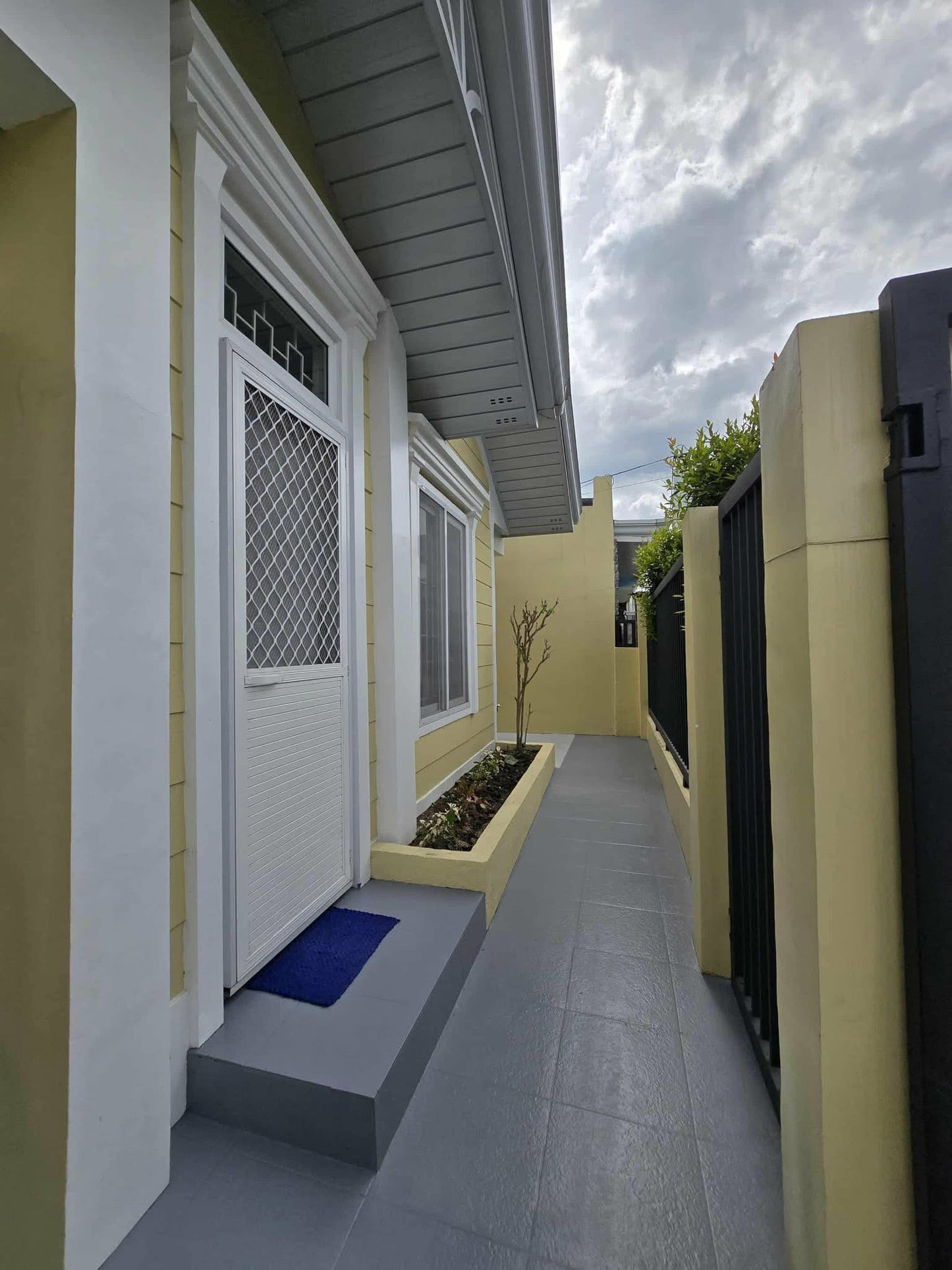 Furnished Bungalo Home