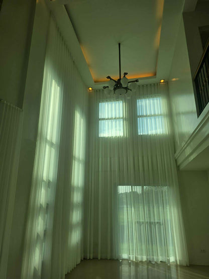 Corner Minimalist Home