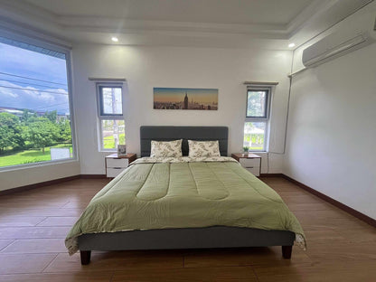 Elegant Contemporary