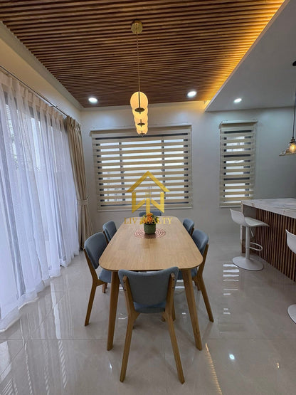 Modern Contemporary House