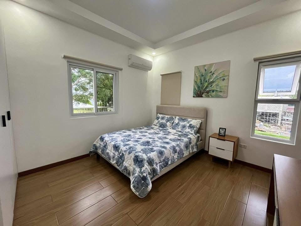 Elegant Contemporary