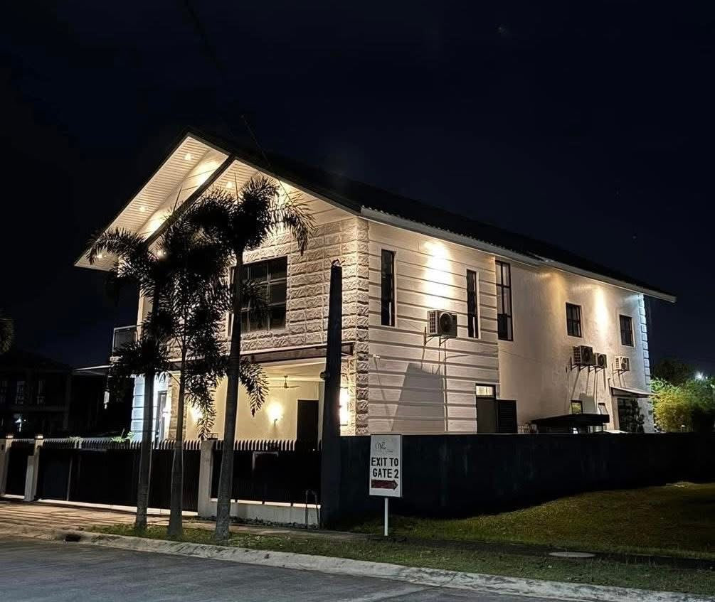 Furnished Modern Home