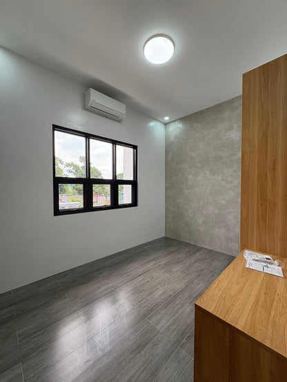 Modern Contemporary House