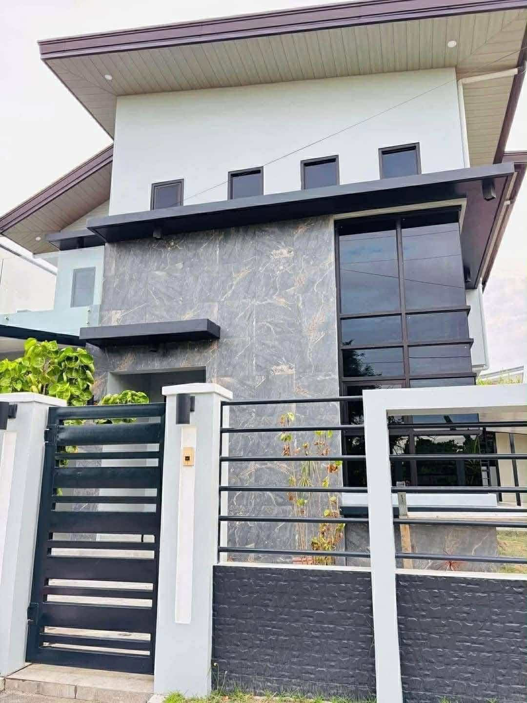 Spacious Modern Home