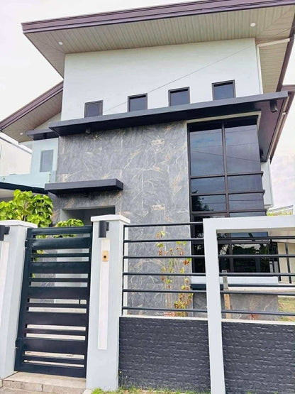 Spacious Modern Home