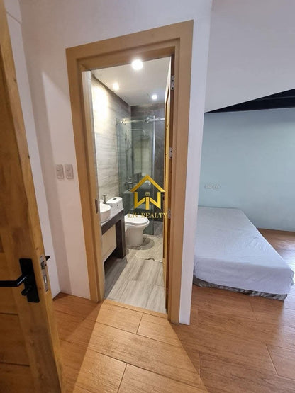 Unique Modern Elegant Home