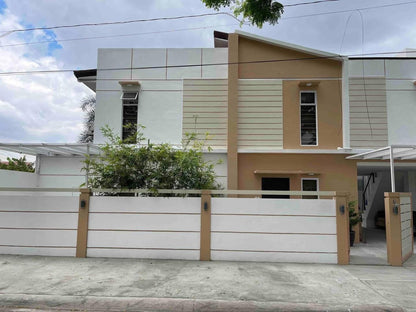 Villa house with pool