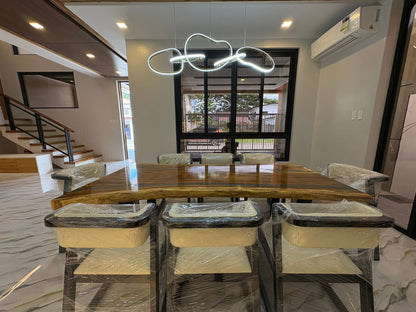 Furnished Modern Home