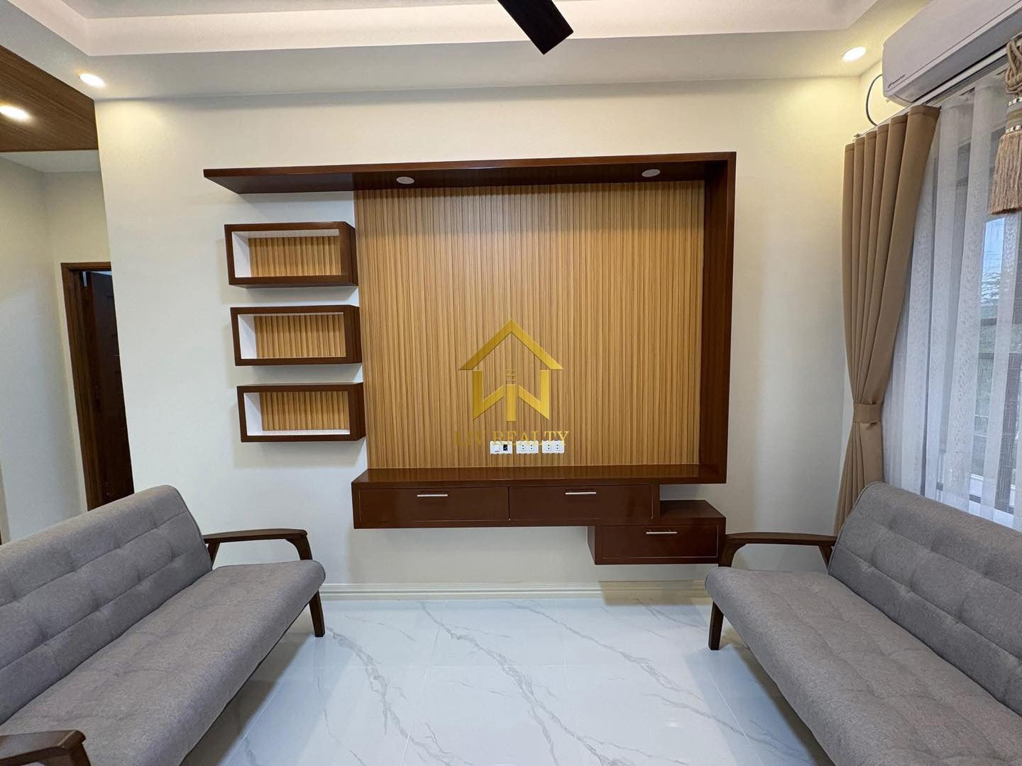 Furnised Modern Home