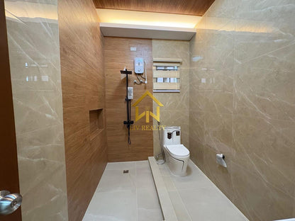 Furnised Modern Home