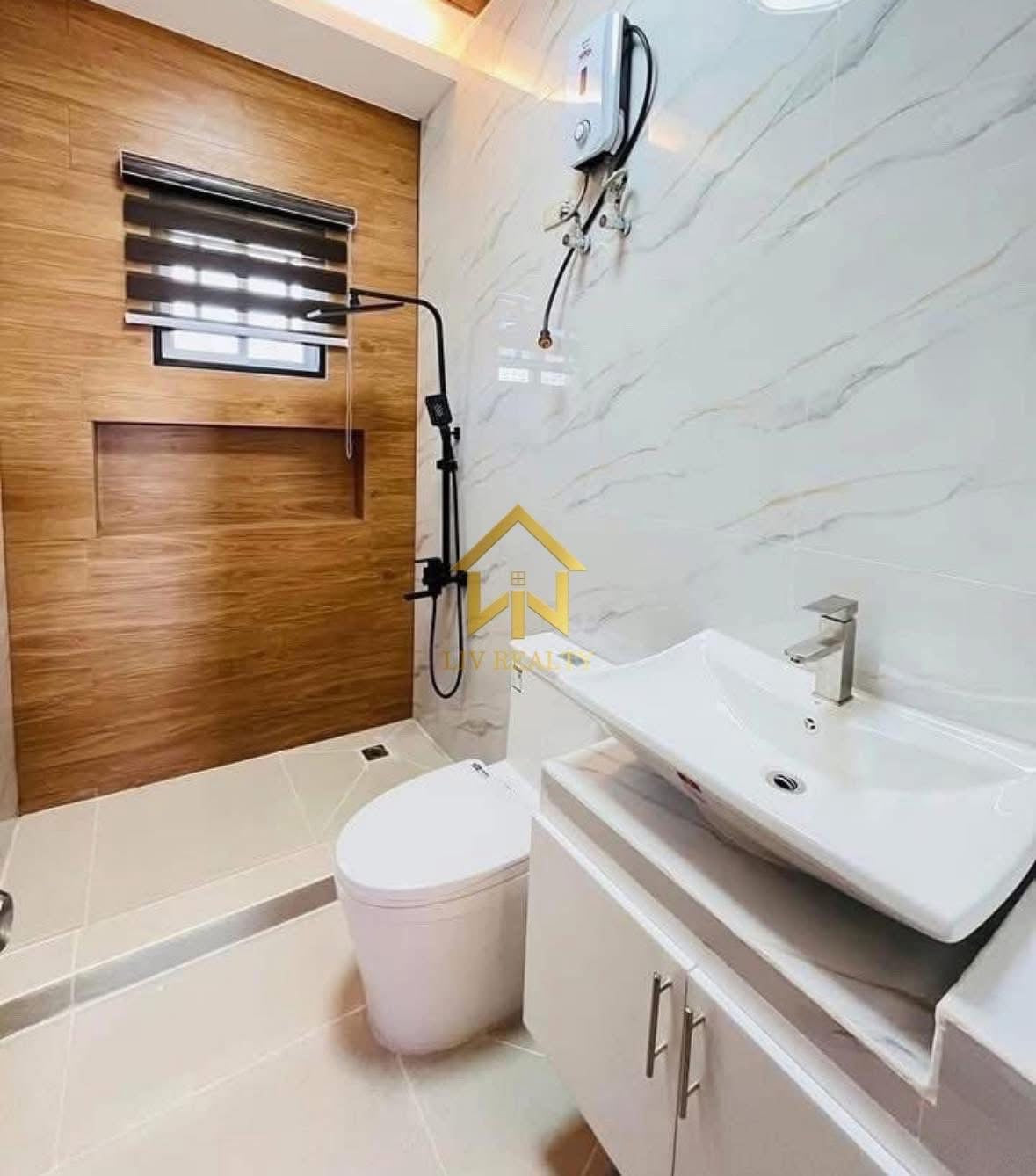 Modern Contemporary Home