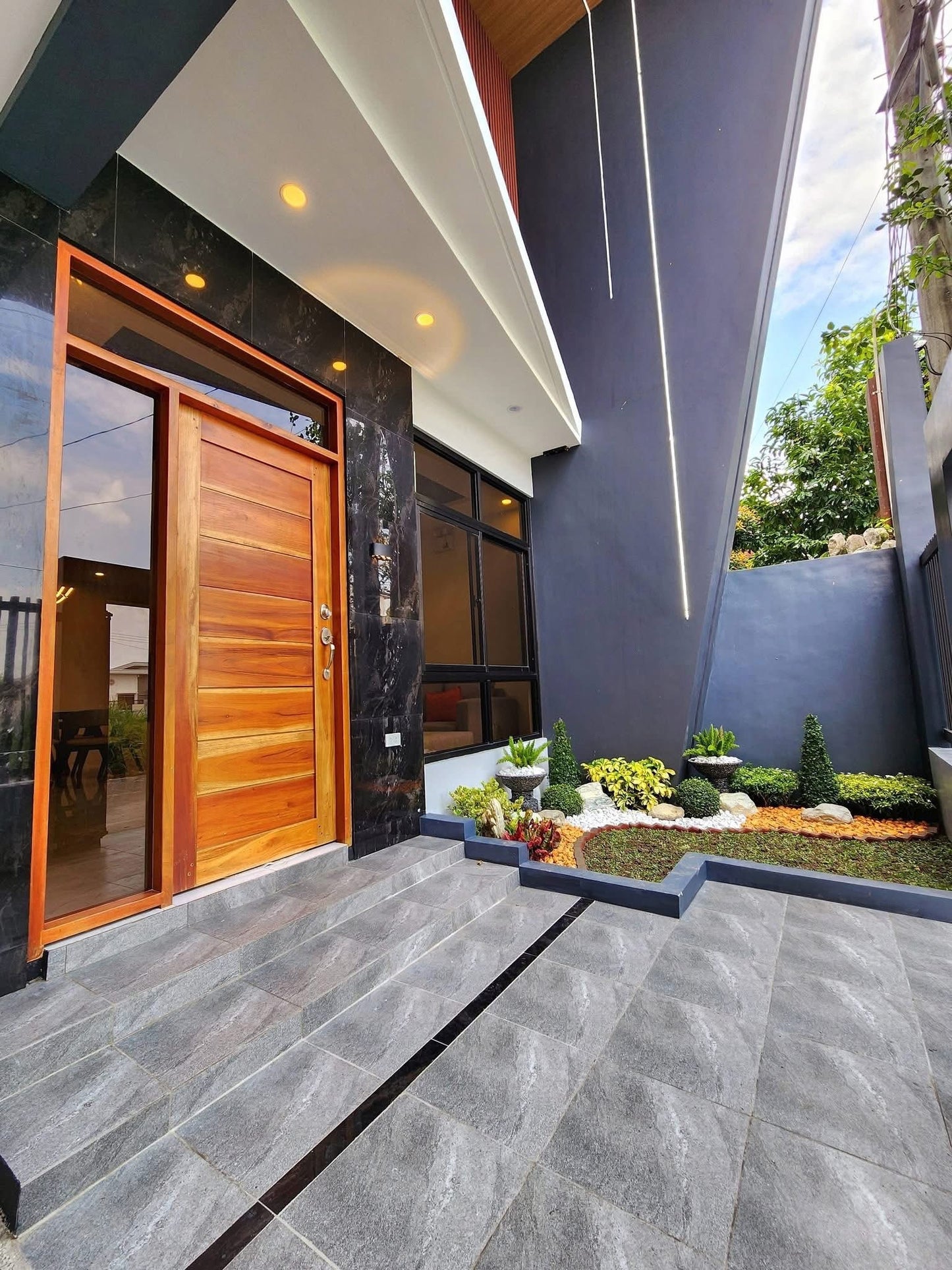 Furnished Modern Home