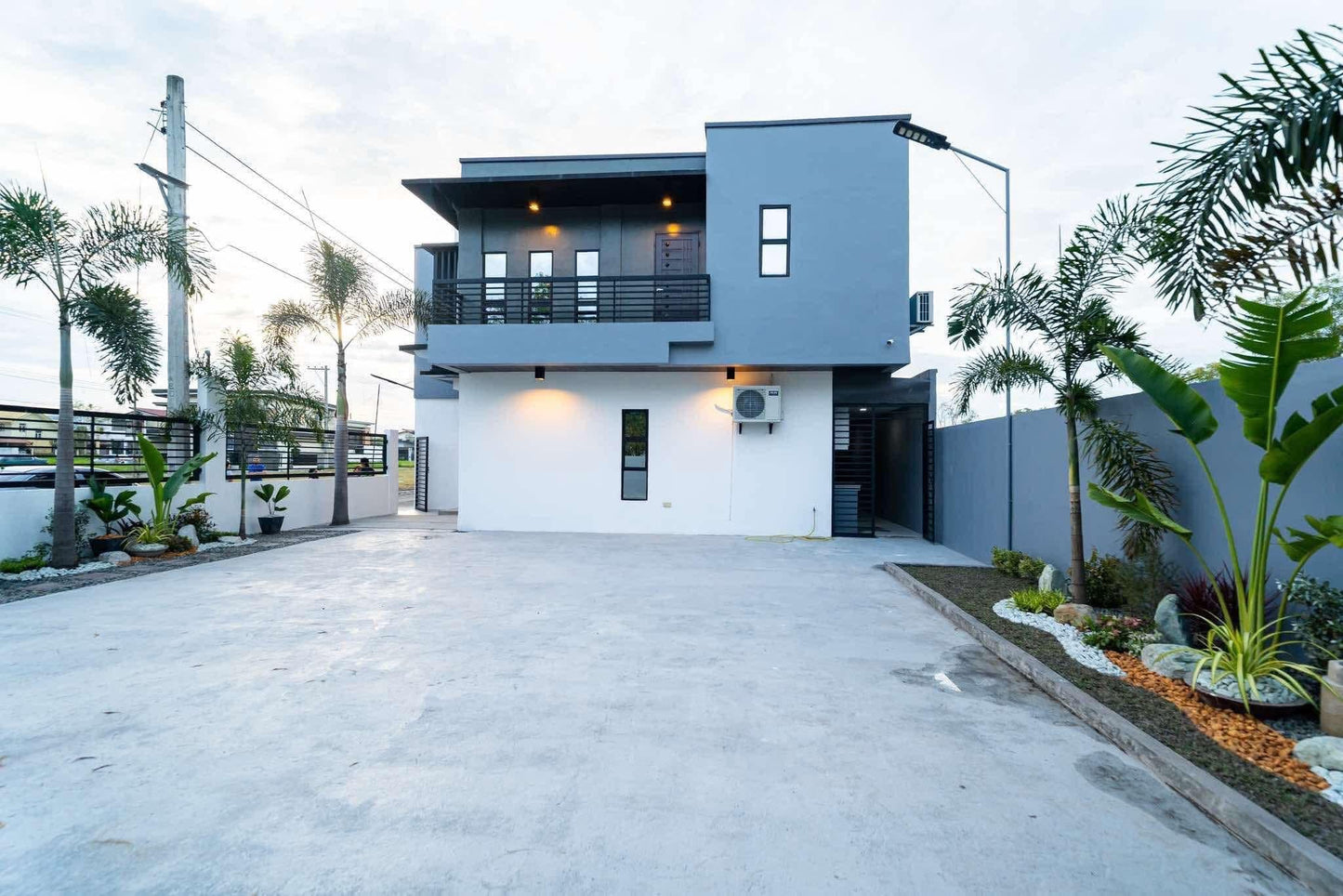 Furnised Modern Home