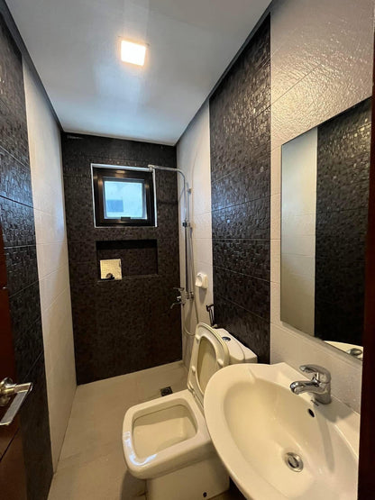 Spacious Modern Home