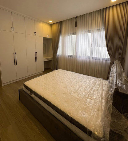 Bungalo House With Pool