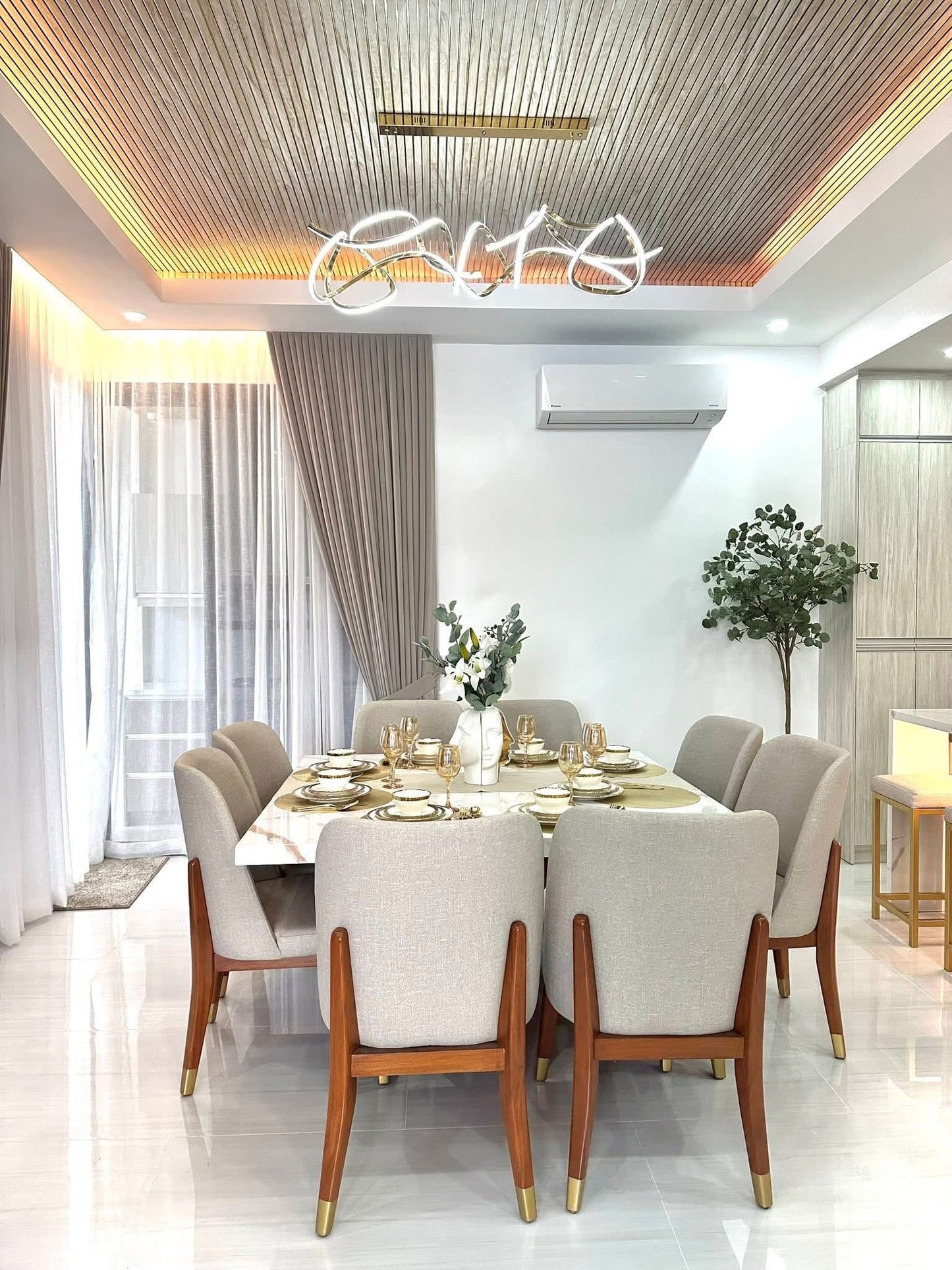 Smart And Solar-Powered Home w/ Pool