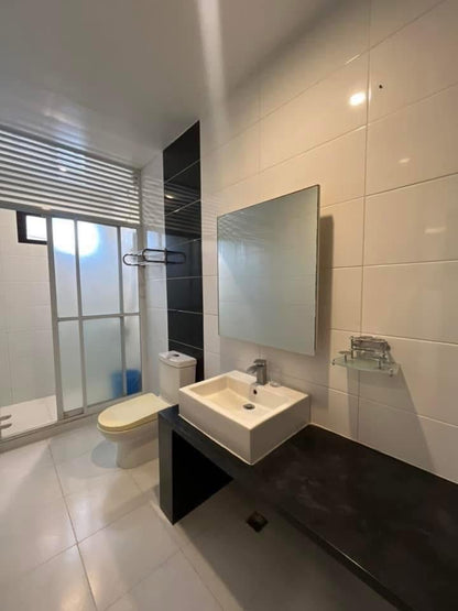 Furnished House With Pool