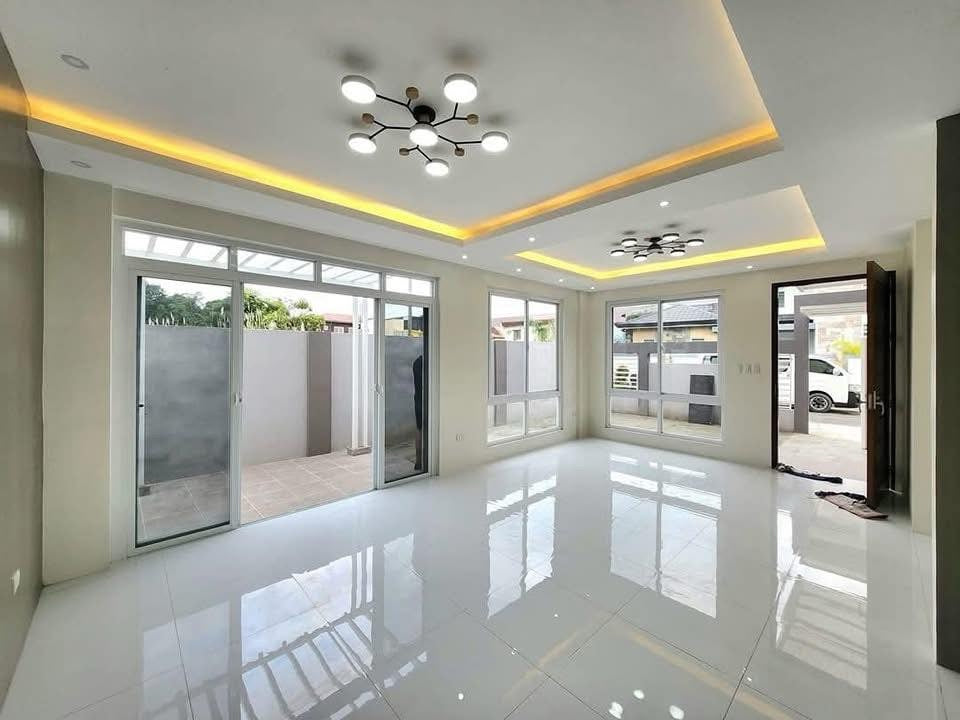 New Modern Contemporary