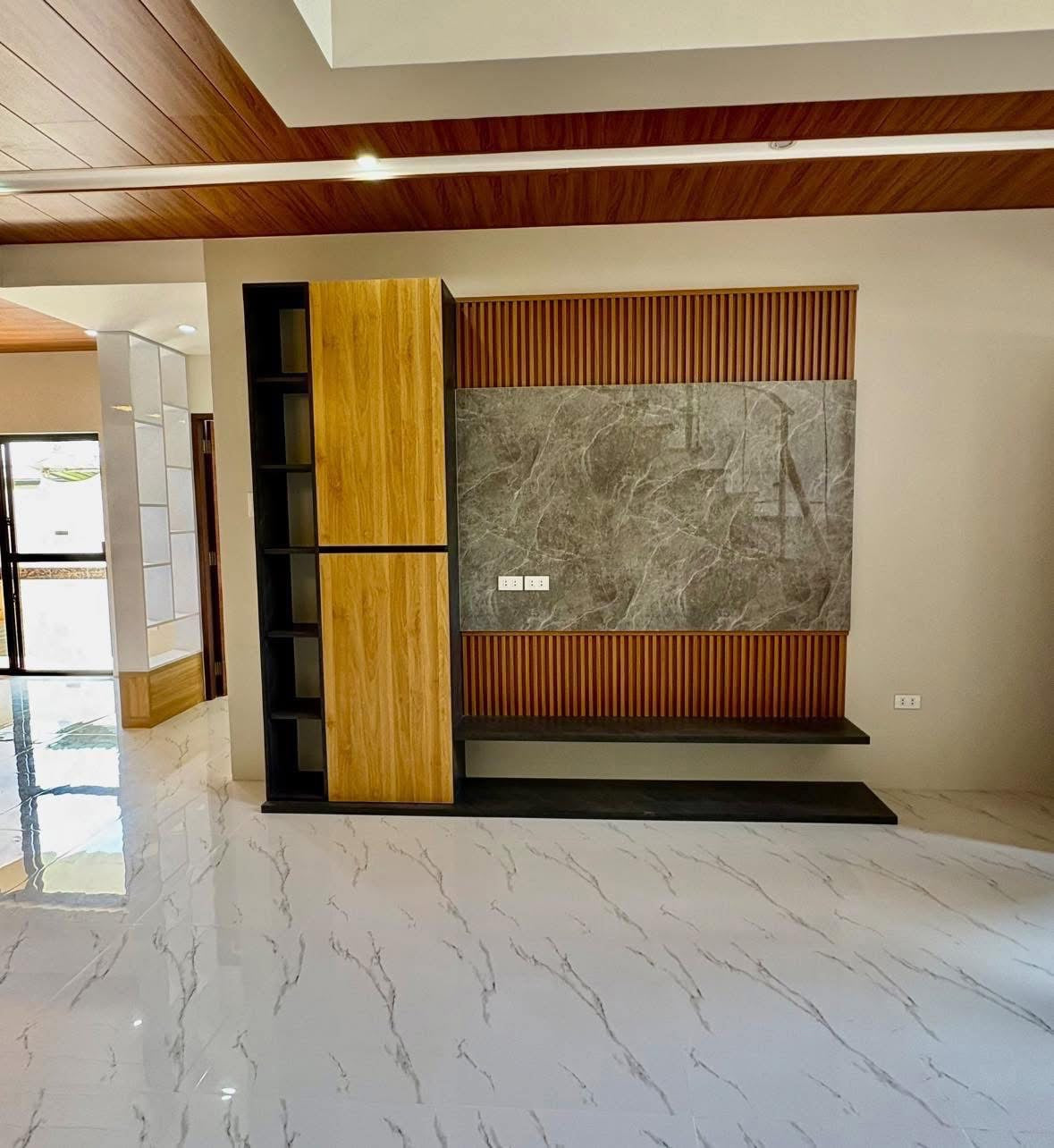 Modern Home with Pool