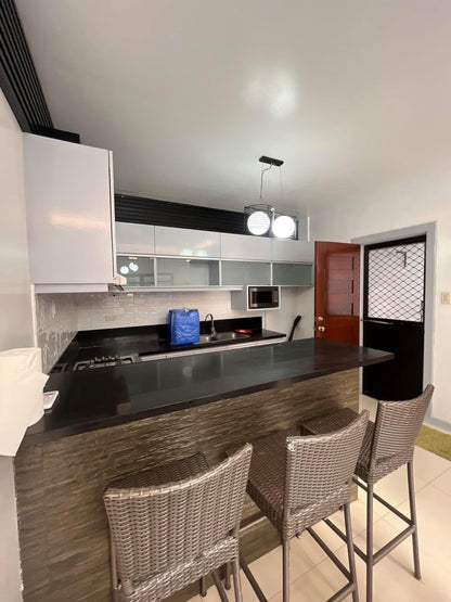 Furnished House With Pool