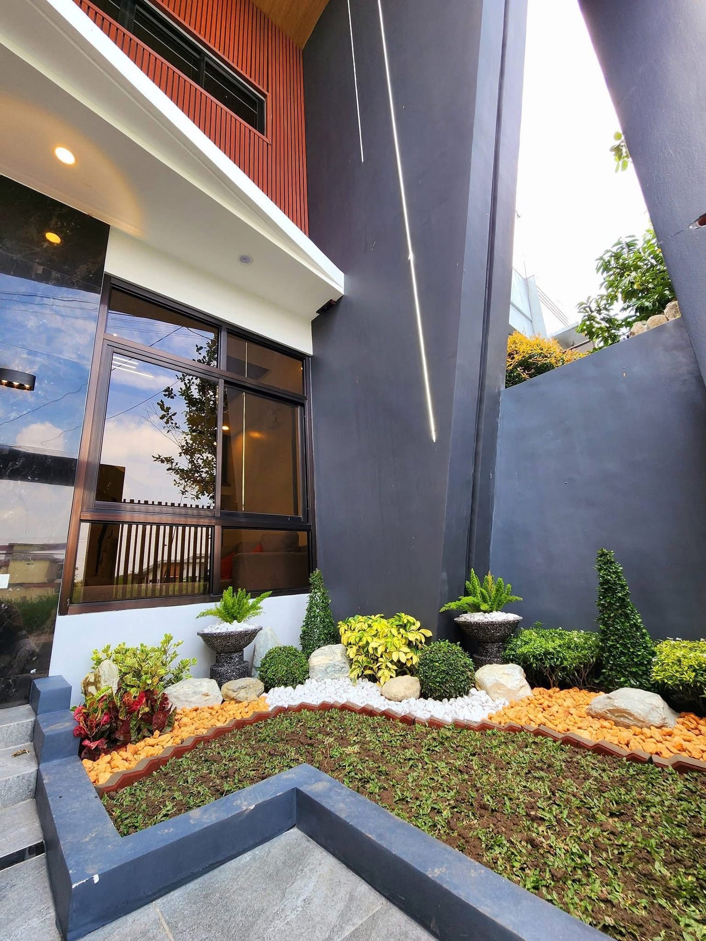 Furnished Modern Home