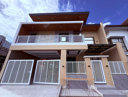 Furnished Modern Home