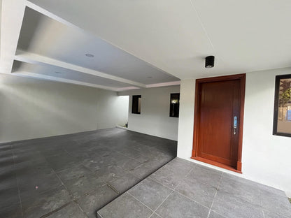 𝐏𝐑𝐄𝐌𝐈𝐔𝐌 𝐌𝐎𝐃𝐄𝐑𝐍 𝐇𝐎𝐔𝐒𝐄 𝐅𝐎𝐑 𝐒𝐀𝐋𝐄