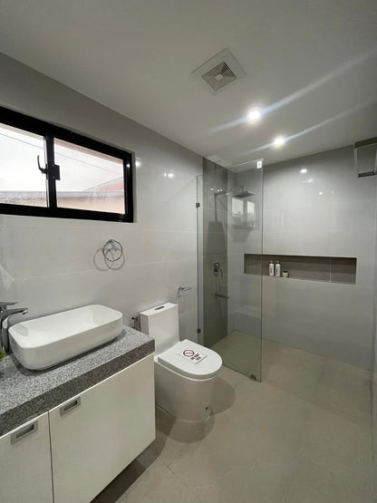 𝐅𝐔𝐑𝐍𝐈𝐒𝐇𝐄𝐃 𝐌𝐎𝐃𝐄𝐑𝐍 𝐇𝐎𝐔𝐒𝐄 𝐅𝐎𝐑 𝐒𝐀𝐋𝐄