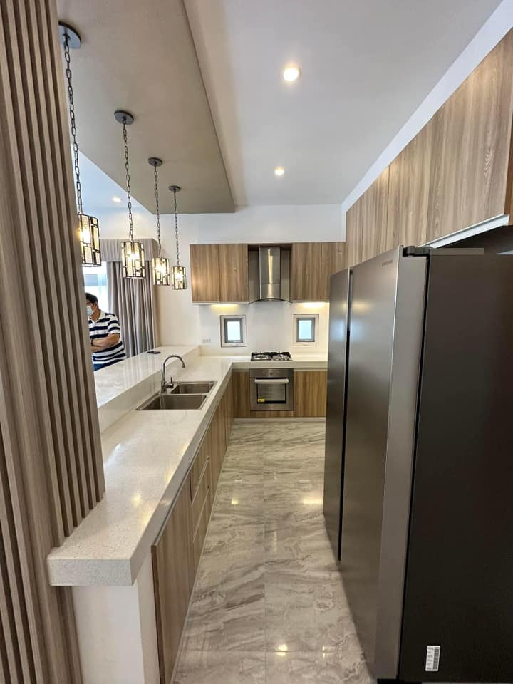 𝐅𝐔𝐑𝐍𝐈𝐒𝐇𝐄𝐃 𝐄𝐋𝐄𝐆𝐀𝐍𝐓 𝐇𝐎𝐌𝐄 𝐖𝐈𝐓𝐇 𝐏𝐎𝐎𝐋