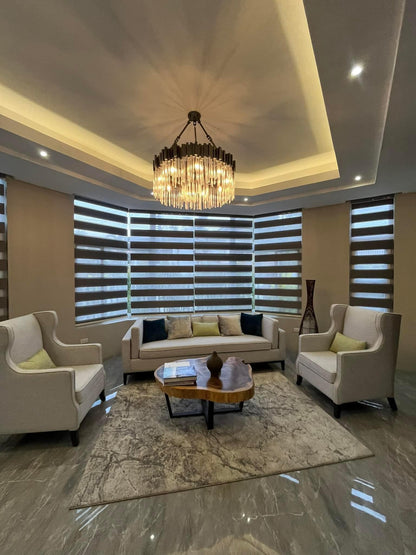 𝐋𝐔𝐗𝐔𝐑𝐈𝐎𝐔𝐒 𝐇𝐎𝐔𝐒𝐄 𝐖𝐈𝐓𝐇 𝐏𝐎𝐎𝐋 𝐅𝐎𝐑 𝐒𝐀𝐋𝐄