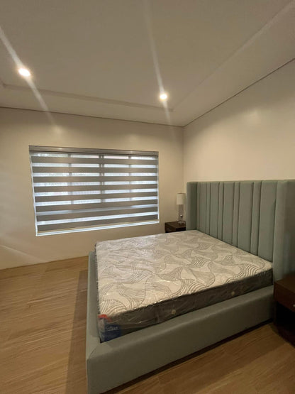 𝐋𝐔𝐗𝐔𝐑𝐈𝐎𝐔𝐒 𝐇𝐎𝐔𝐒𝐄 𝐖𝐈𝐓𝐇 𝐏𝐎𝐎𝐋 𝐅𝐎𝐑 𝐒𝐀𝐋𝐄