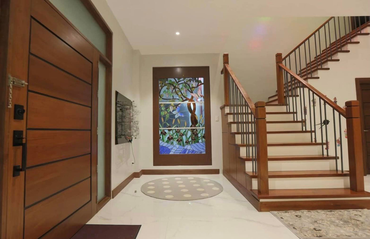 Spectacular Modern Home