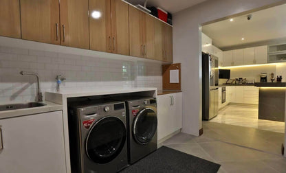 Spectacular Modern Home