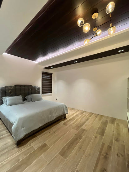 𝐄𝐋𝐄𝐆𝐀𝐍𝐓 𝐋𝐔𝐗𝐔𝐑𝐈𝐎𝐔𝐒 𝐇𝐎𝐌𝐄 𝐖𝐈𝐓𝐇 𝐏𝐎𝐎𝐋 𝐅𝐎𝐑 𝐒𝐀𝐋𝐄