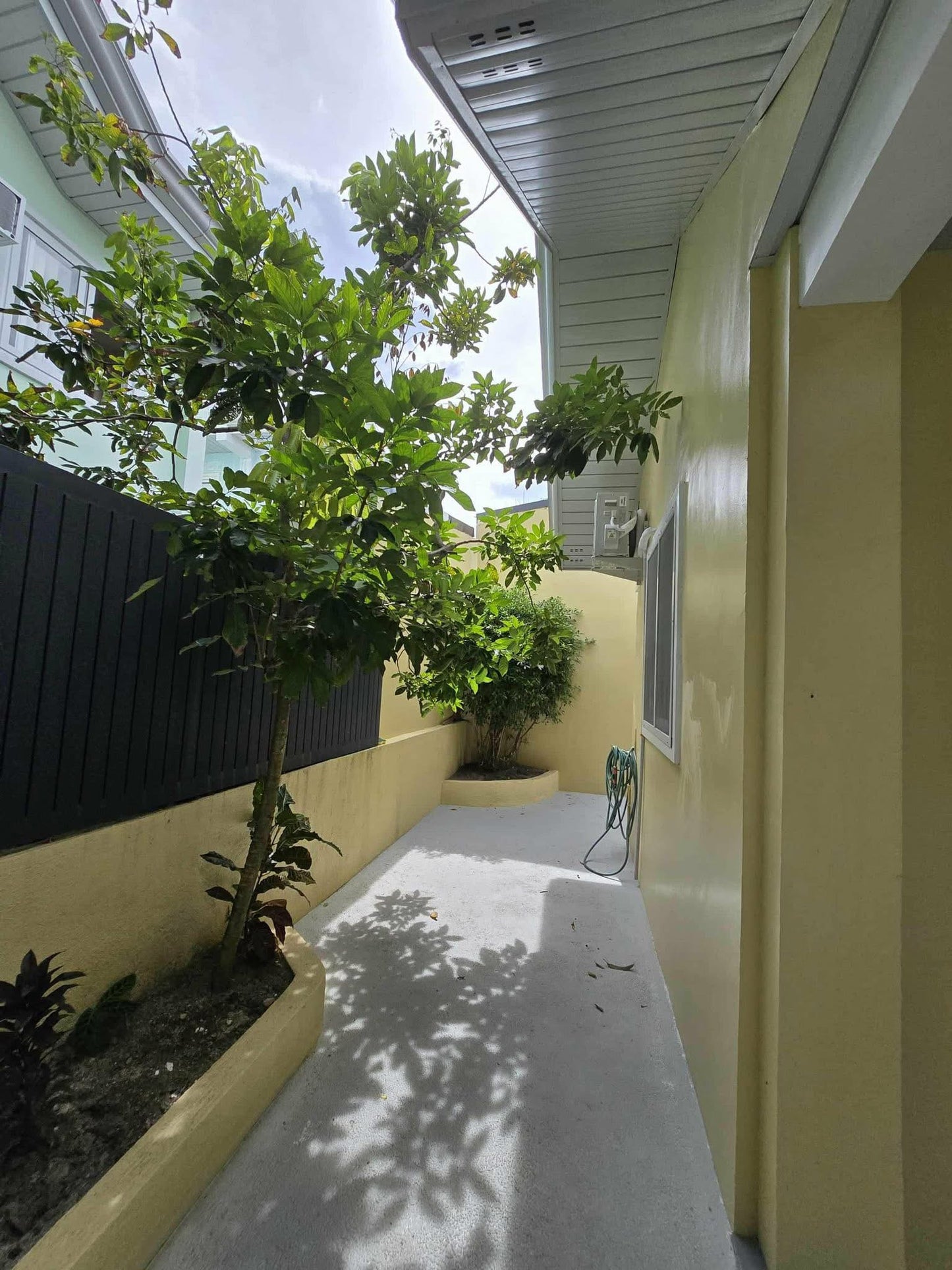 Furnished Bungalo Home