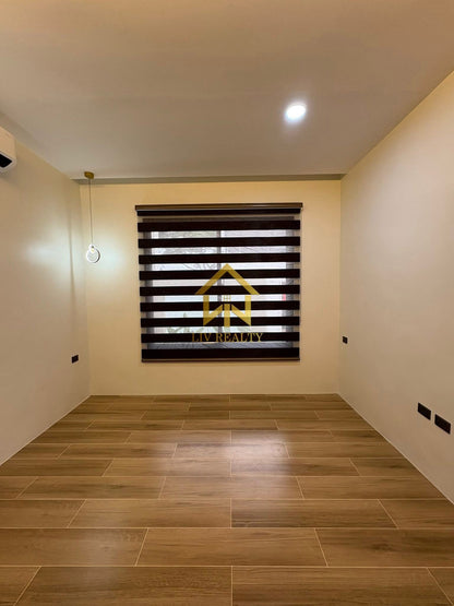 Modern Contemporary House