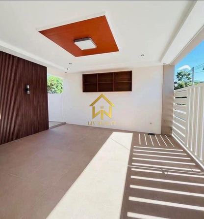 Modern Contemporary Home