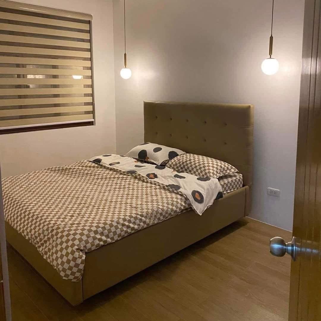 Spacious Modern home with Pool