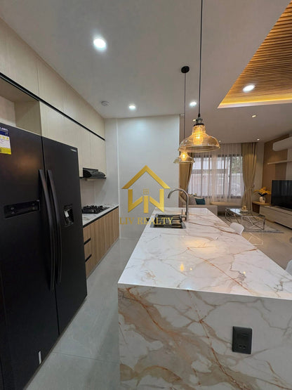 Modern Contemporary House