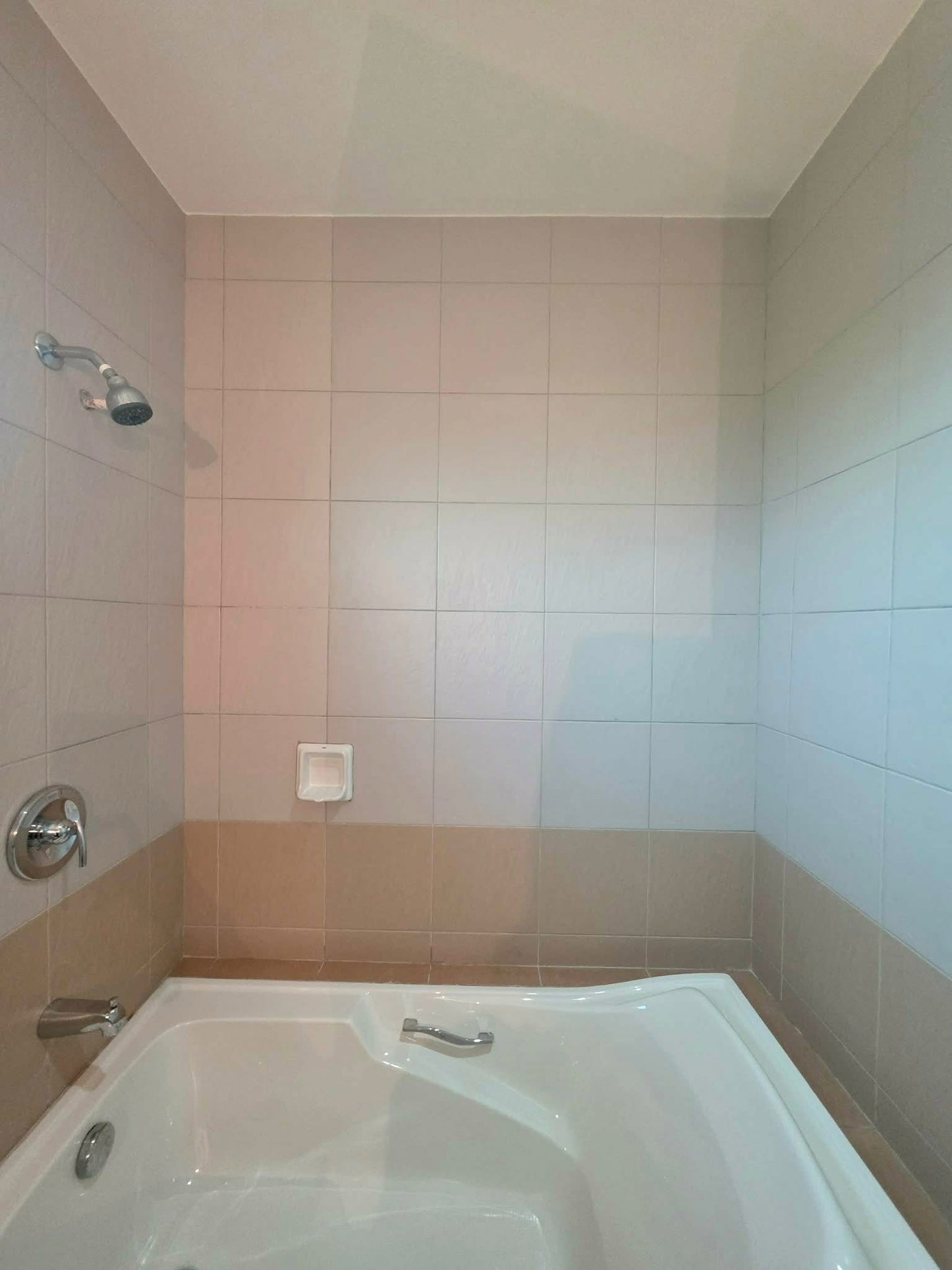 Corner Minimalist Home