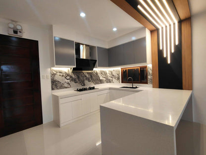 Modern Elegant Home with Pool