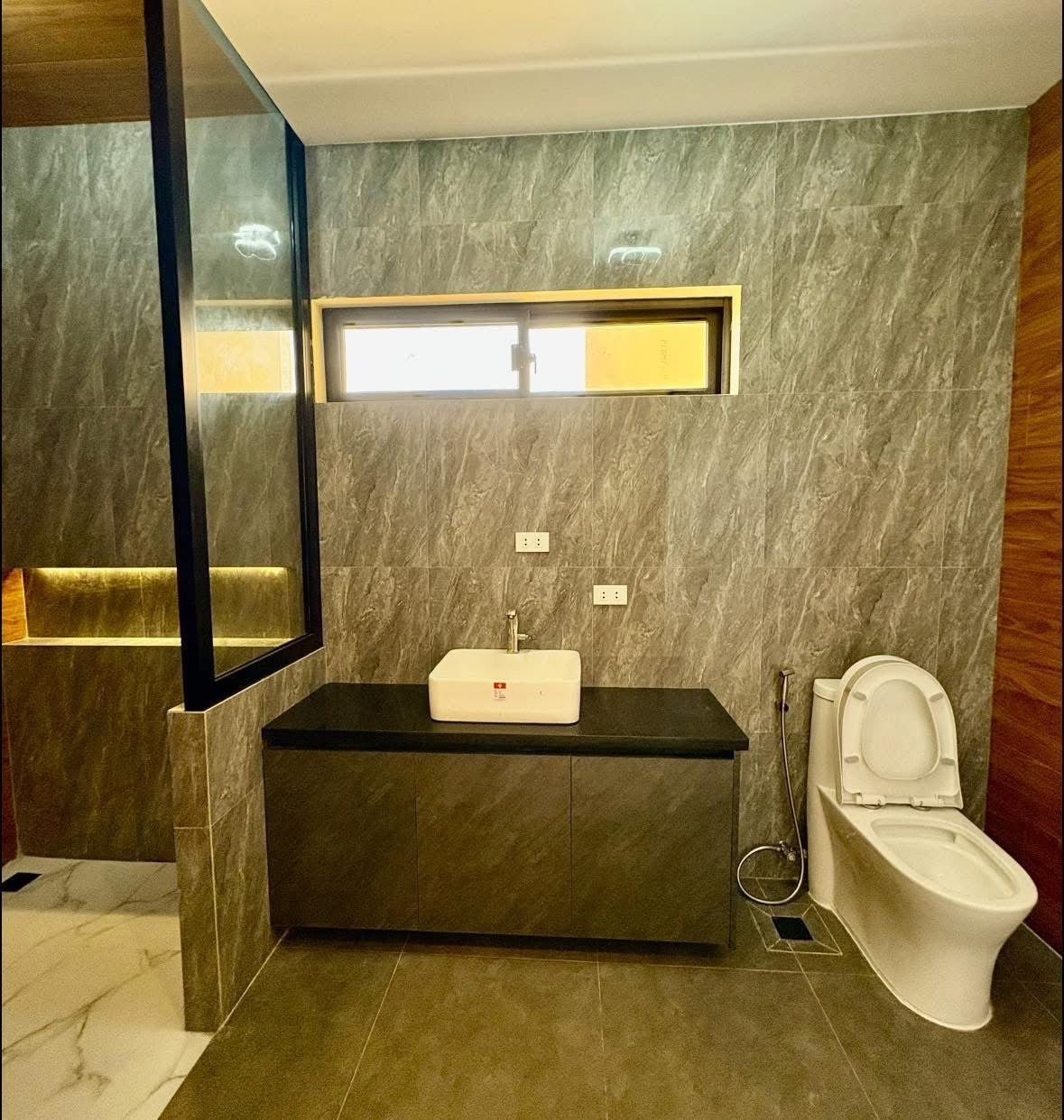 Modern Home with Pool