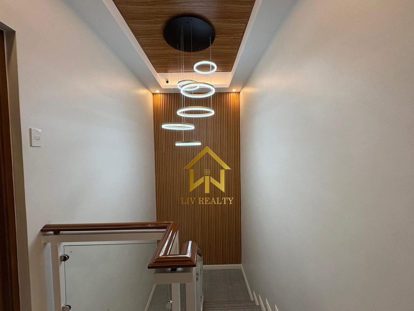 Furnised Modern Home