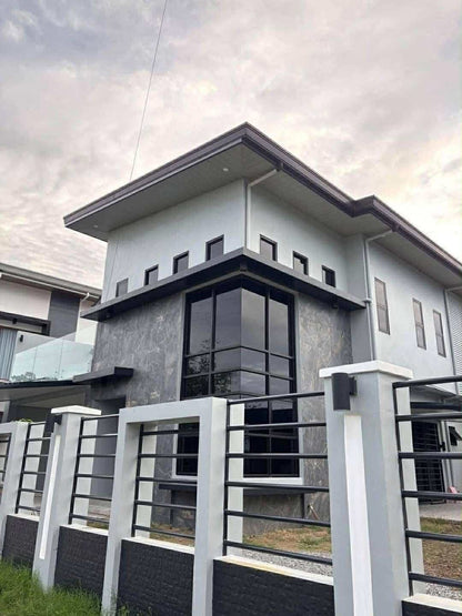 Spacious Modern Home