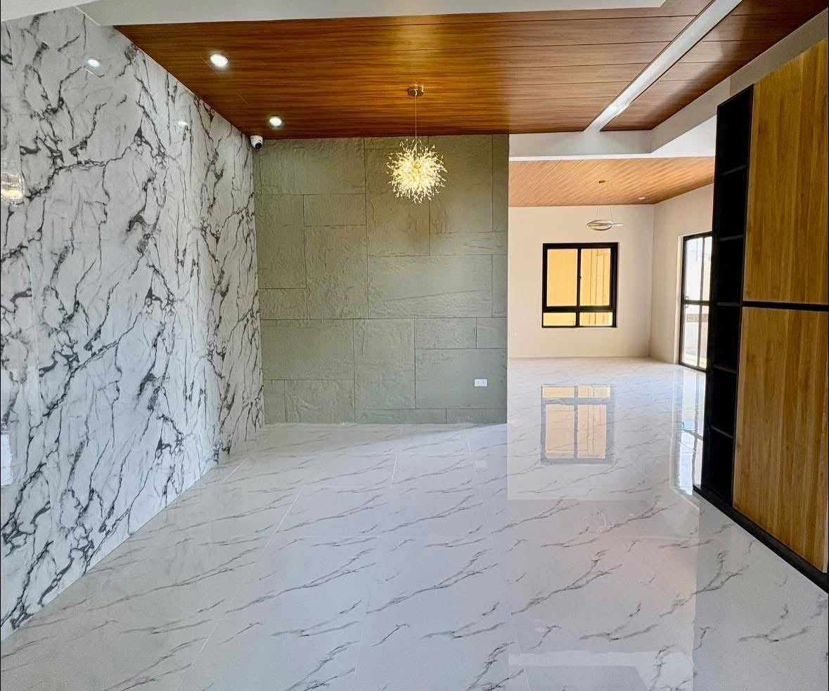 Modern Home with Pool