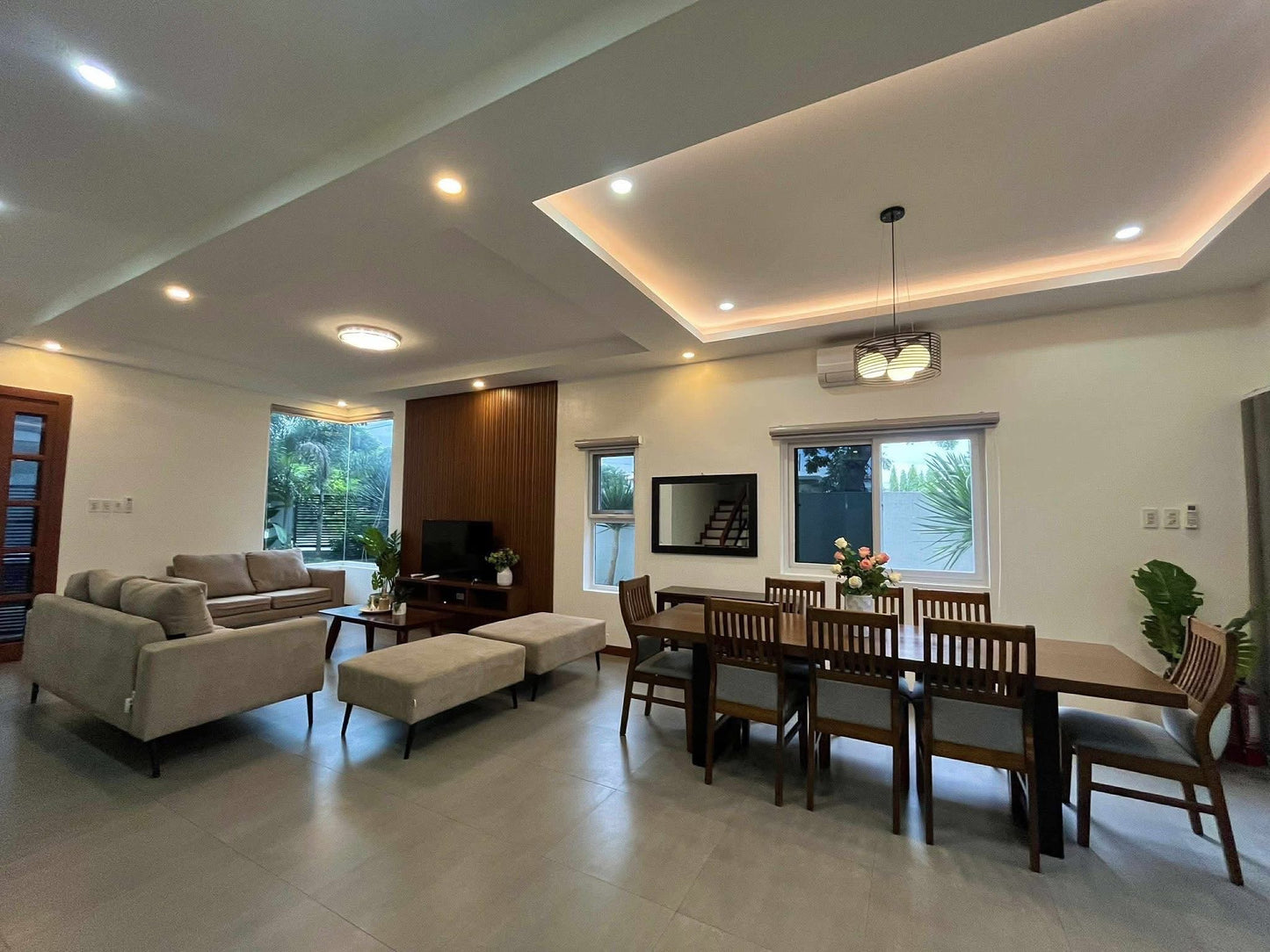 Elegant Contemporary