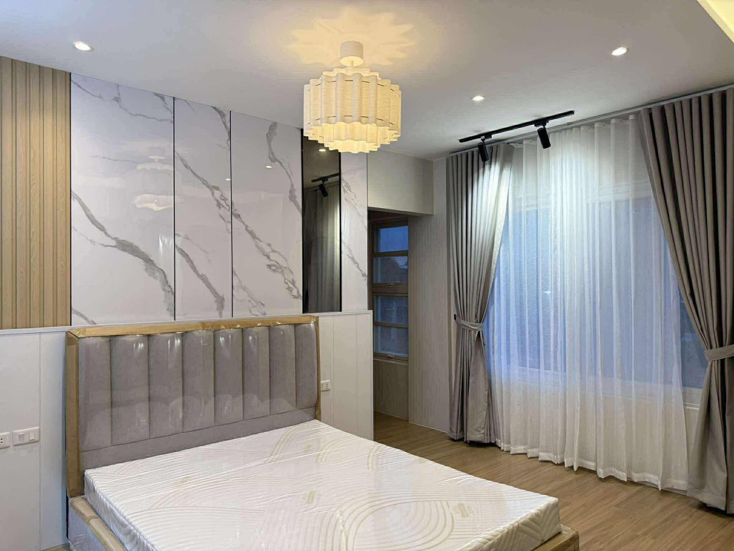 Modern Home with Pool