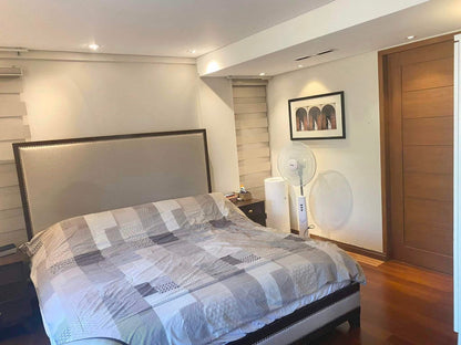 Three Storey Marquee Place