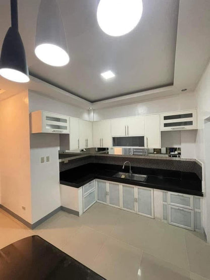 Modern Contemporary Home